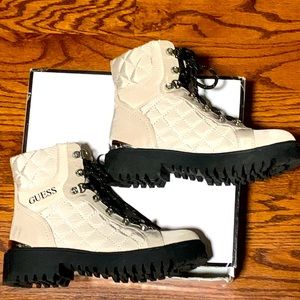 GUESS ORTELA COMBAT BOOT